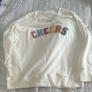 NWT Maurices Classic White “CHEERS” Sweatshirt